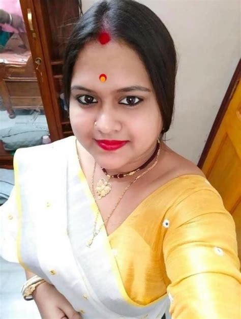 telugu aunty sexy|Auntie in Personals Kukatpally (Hyderabad)